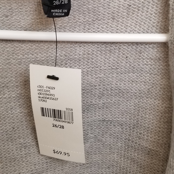 Layne Bryant sweater - Picture 2 of 3